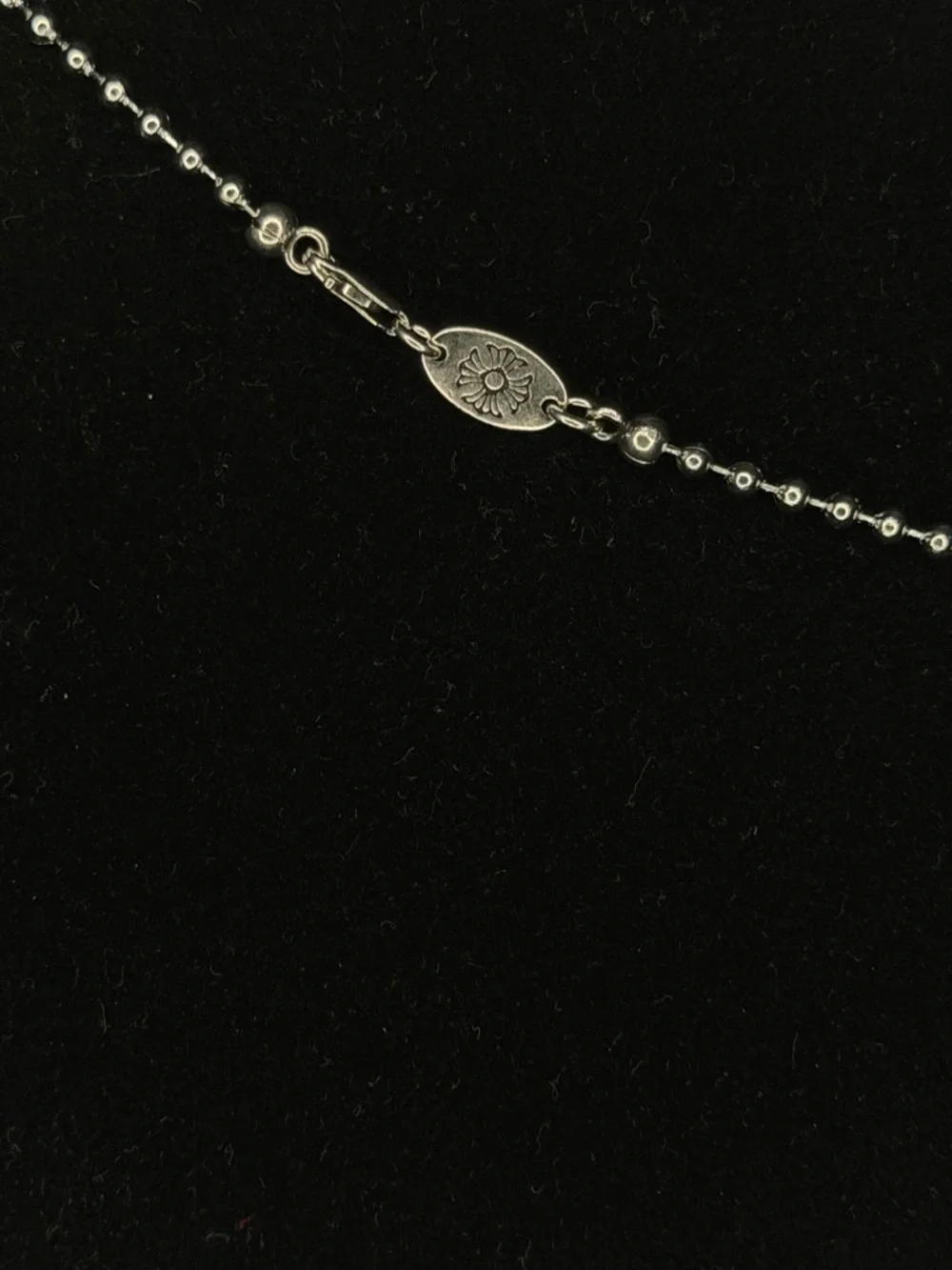 Chrome Hearts Big Floral Cross Unisex Necklace - Picture 4 of 5